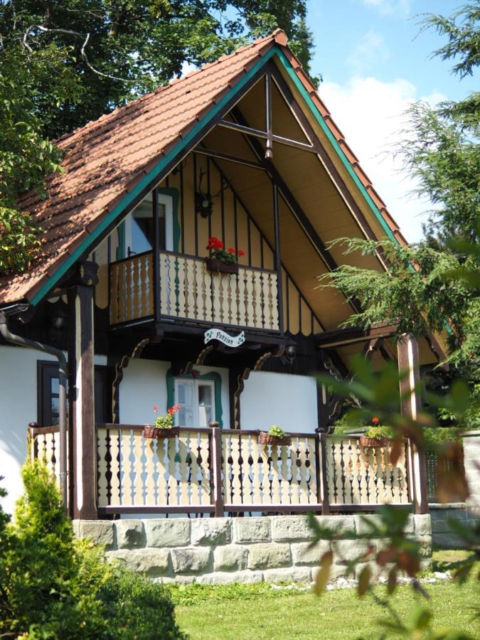 Penzion Letohrádek Frýdlant nad Ostravicí Exterior foto